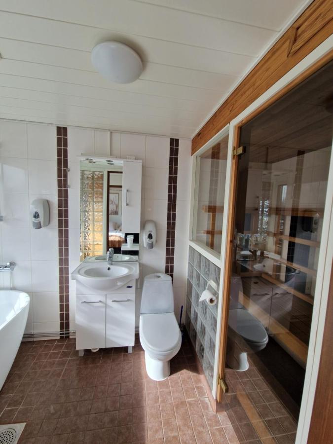 Botnia Hotel & Restaurant Kruunupyy Eksteriør bilde
